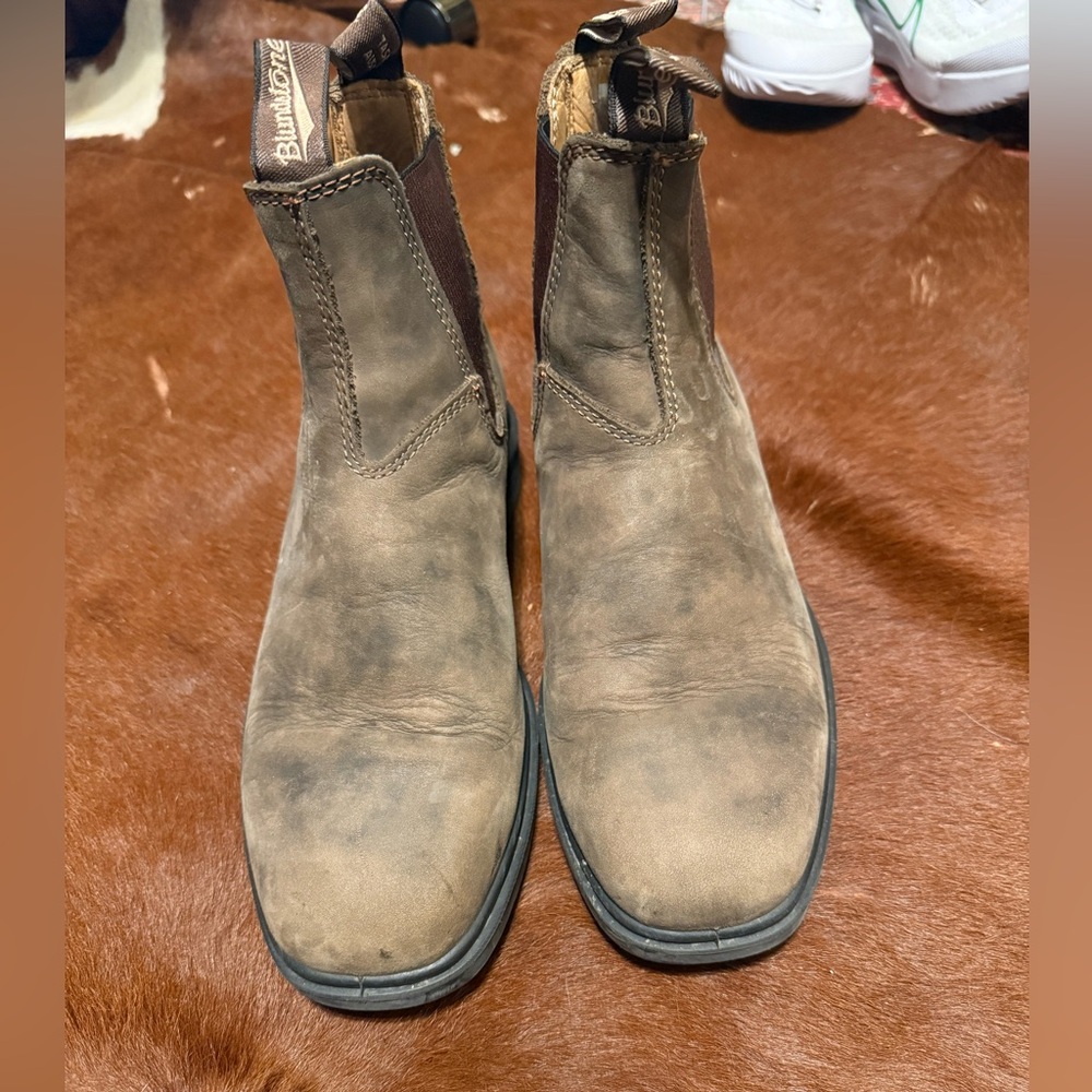 Blundstone Square Toe Dress Boots